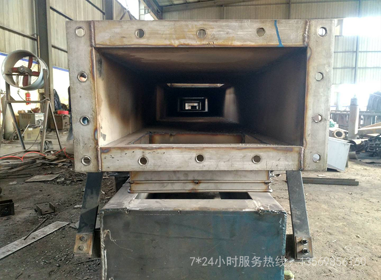 振動(dòng)輸送機(jī)